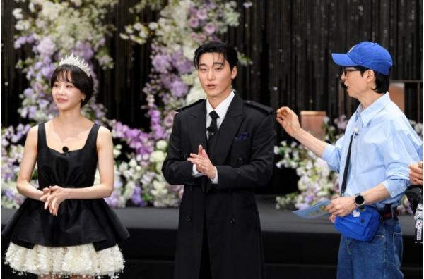[SBS 런닝맨] ‘글로벌 슈퍼스타’ 최산 X ‘종횡무진 대세 배우’ 한지은! ‘요즘 대세’들의 ‘런닝맨’ 나들이 기사 이미지